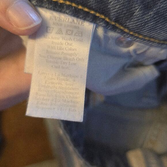 Everlane The Curvy Cheeky crop jean - Picture 5 of 5